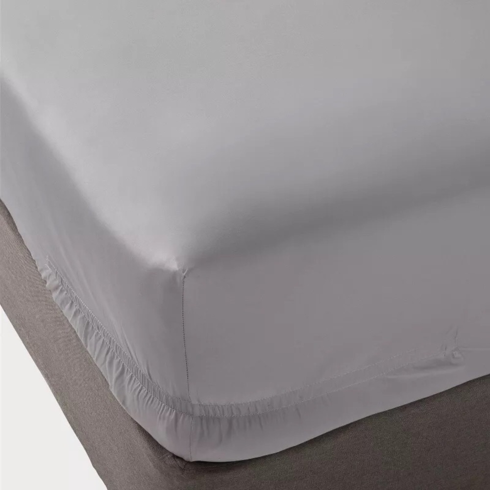 Target Gray Sheet Set Luxurious Bedding - Picture 4 of 4